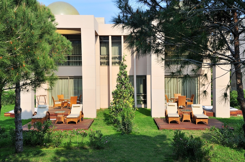Gloria Serenity Garden Villa - 01