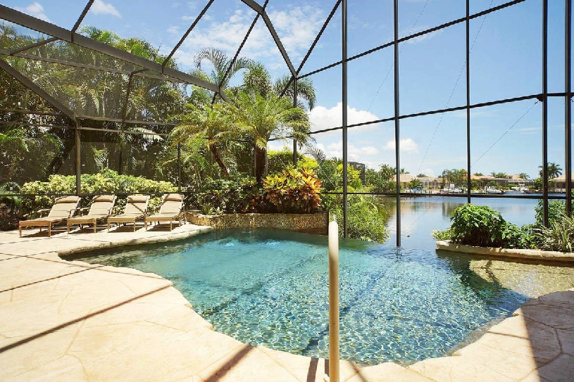 Florida Cape Coral Luxury Golf Villa - 04