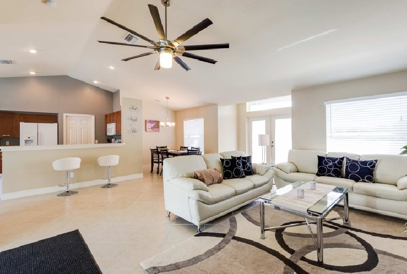 Florida Cape Coral Pool Villa - 03