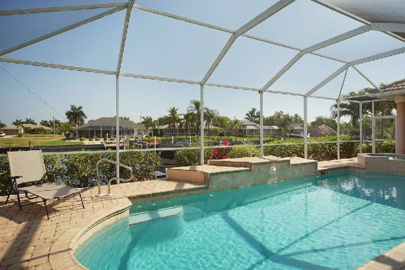 Florida Cape Coral Southwest Water Golf Villa 4 SZ - 05