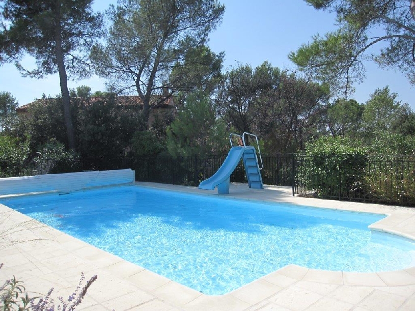 Frankreich, Provence, Golfvilla mit eigenem Pool - 11
