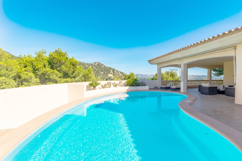 Spanien, Mallorca, Luxus-Golfvilla mit Pool und Meerblick - 12